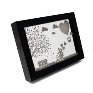 LED-Spiegelbilderrahmen Bilderrahmen Spiegel RGB LED Motiv Valentinstag Herzblätter Romantik