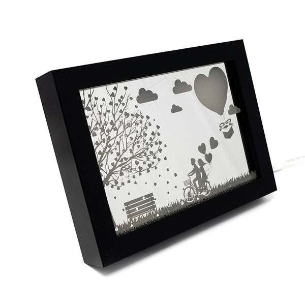 LED-Spiegelbilderrahmen Bilderrahmen Spiegel RGB LED Motiv Valentinstag Herzblätter Romantik